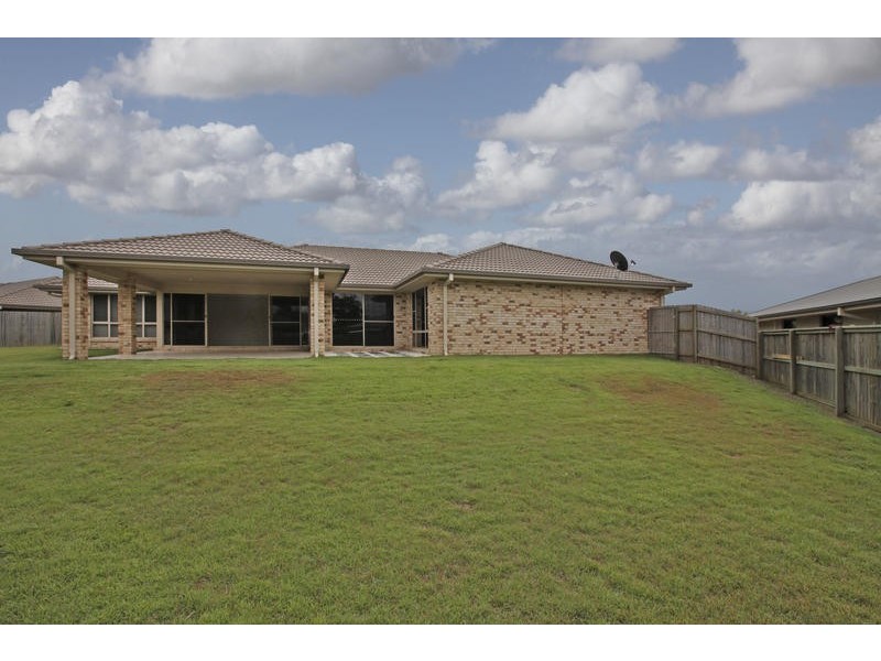 148 Boscombe Road, Brookfield QLD 4069